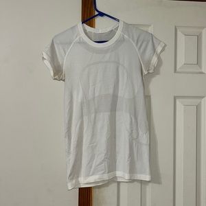 Lululemon Swiftly tech 2.0